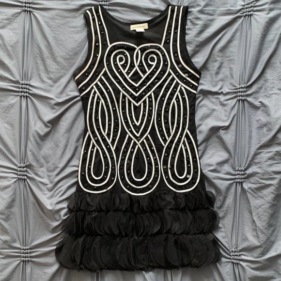 Black Sequined Flapper Dress - Picture 2 of 3